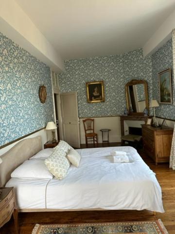 Chateau De La Chabroulie Isle Eksteriør billede